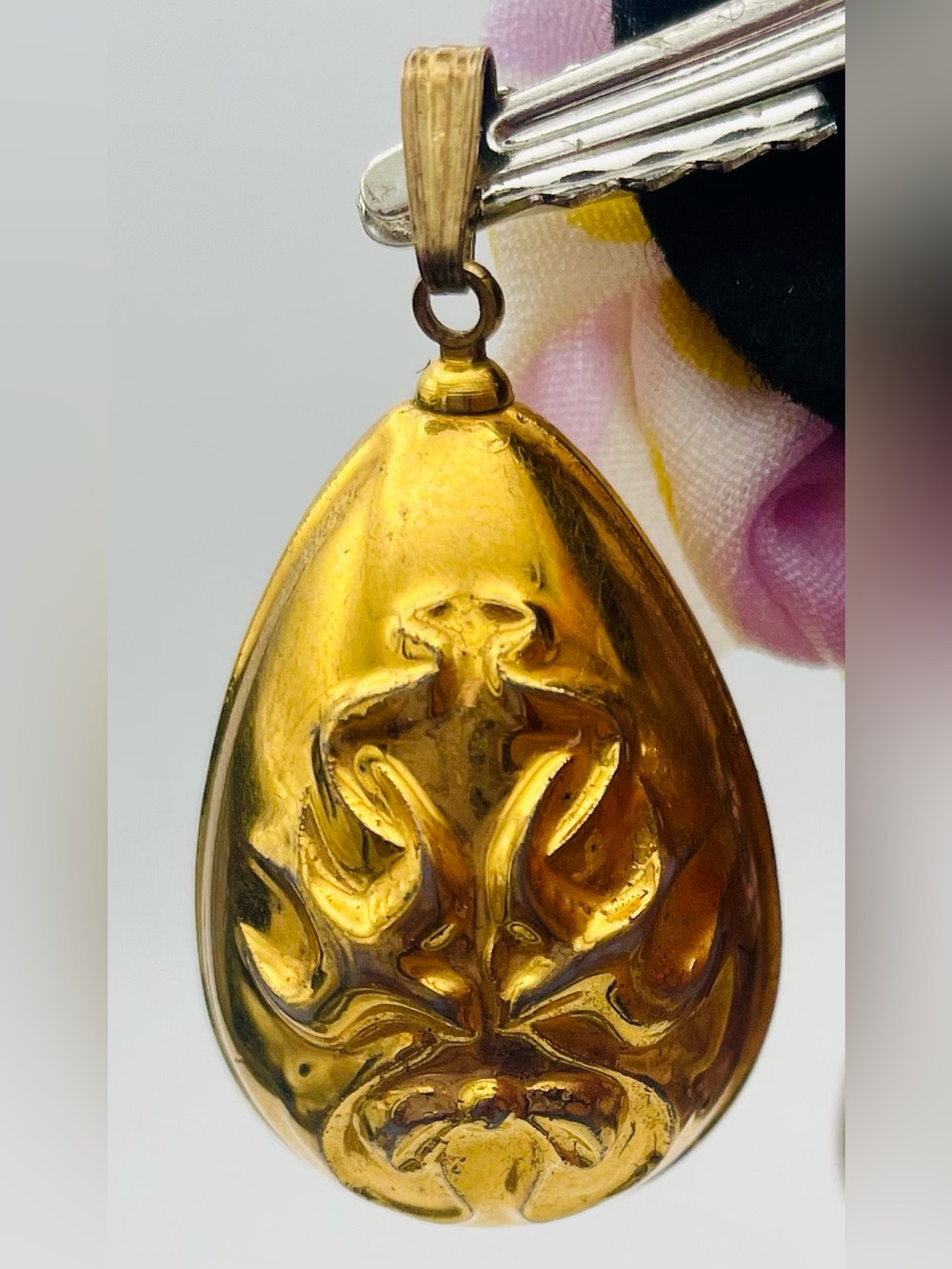 Vintage Franklin Mint Gold-Plated Egg Pendant w/ 2 Swallow Birds. Sterling Bail